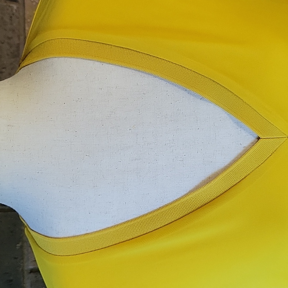 Zara Vneck, sunflower yellow blouse, size L - Picture 2 of 14